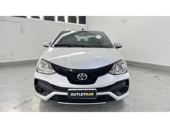TOYOTA ETIOS 1.5 X SEDAN 16V FLEX 4P MANUAL TOYOTA ETIOS 1.5 X SEDAN 16V FLEX 4P MANUAL
